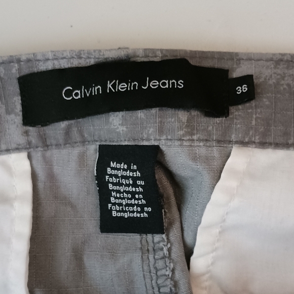 Calvin klein jeans camo ripstop grey cargo short - Picture 7 of 8